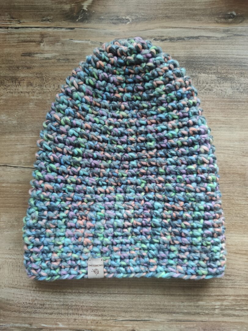 pastelowa czapka zimowa handmade
