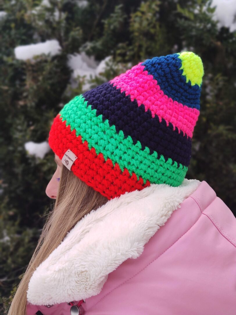 kolorowa czapka zimowa handmade