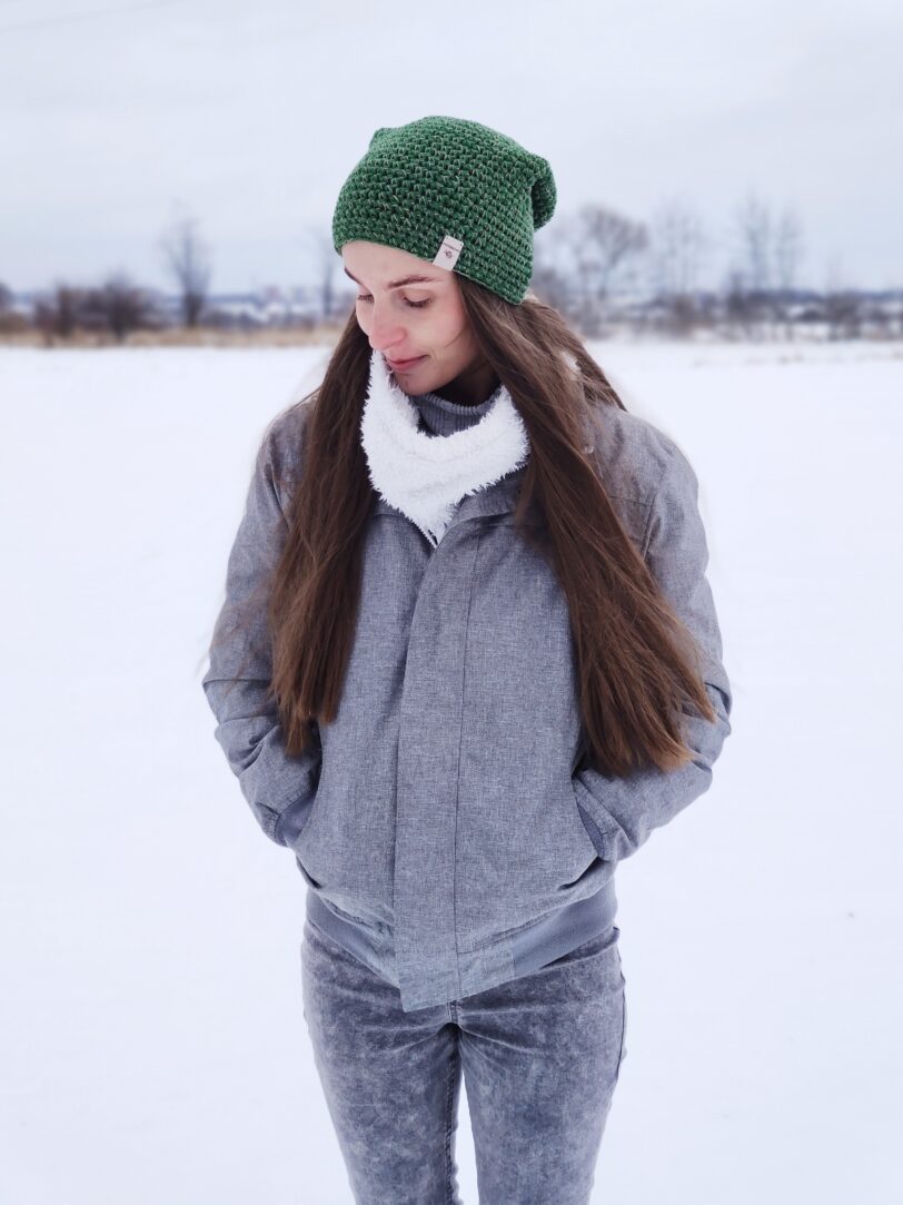 Zielona czapka zimowa merino
